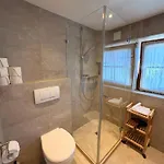 Hof Oberhaus * Κίτσμπουελ