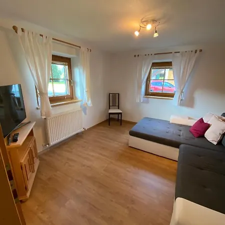 Hof Oberhaus * كيتزبوهيل