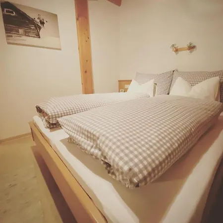 Hof Oberhaus مزرعة للإقامة *