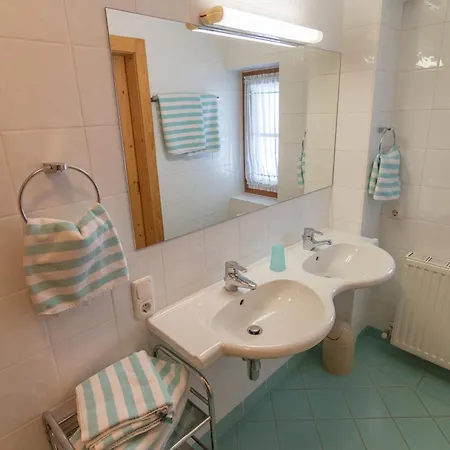 Hof Oberhaus Alojamento de Turismo Rural Kitzbühel